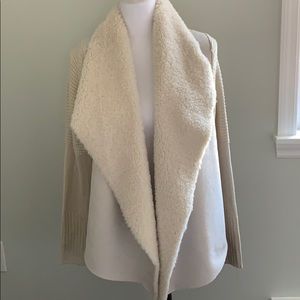 Chelsea & Theodore Cream and Tan Open Front Jacket
